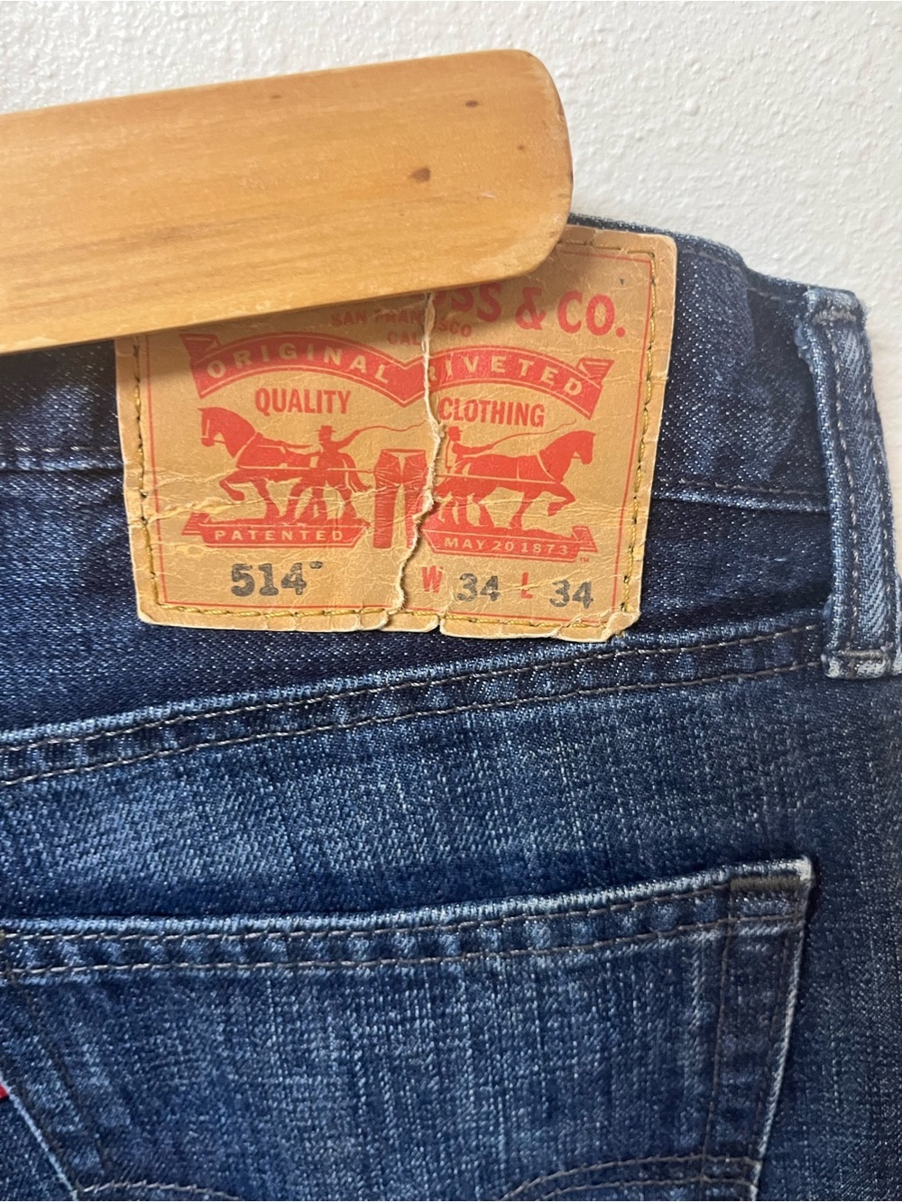 Levi's Dark Indigo Straight Men's Jeans men’s size 34x34 - Picture 3 of 3